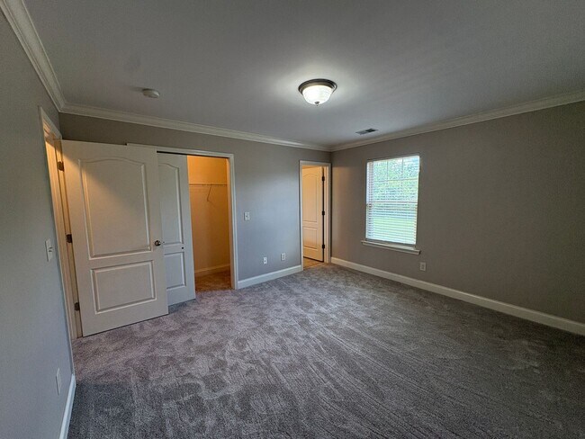 Building Photo - 735 Tulip Grove Rd