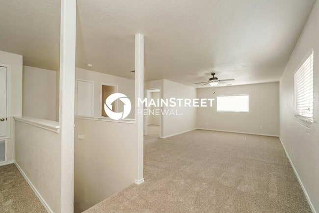 Building Photo - 4 Bedroom Pet-Friendly Home in SCHERTZ, TX with Main Street Renewal