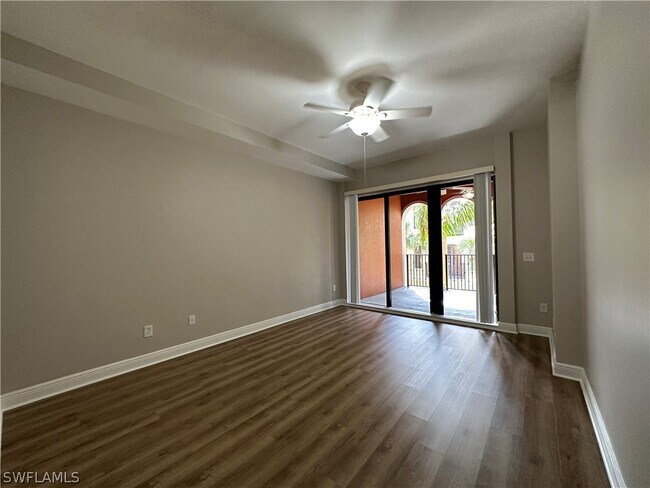 Building Photo - 8010 Via Sardinia St