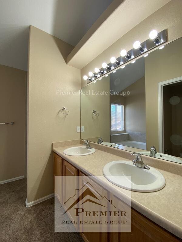 Building Photo - 7322 Creekfront Dr