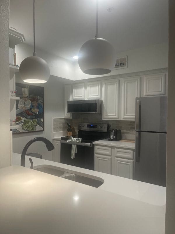 Building Photo - 1282 Beach Blvd