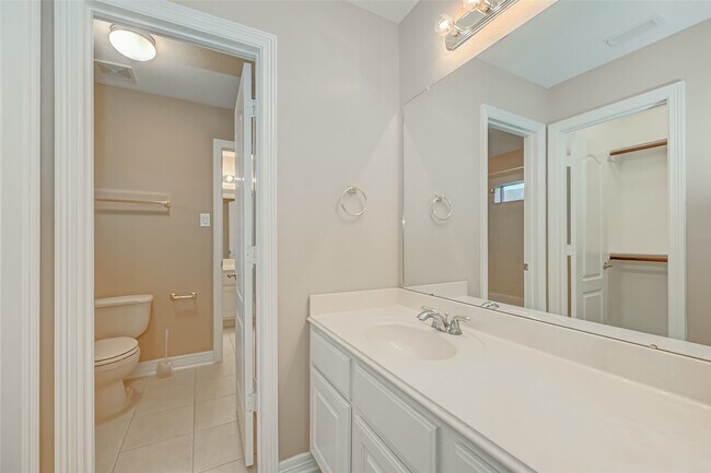 Building Photo - 22518 Silvermist Ln