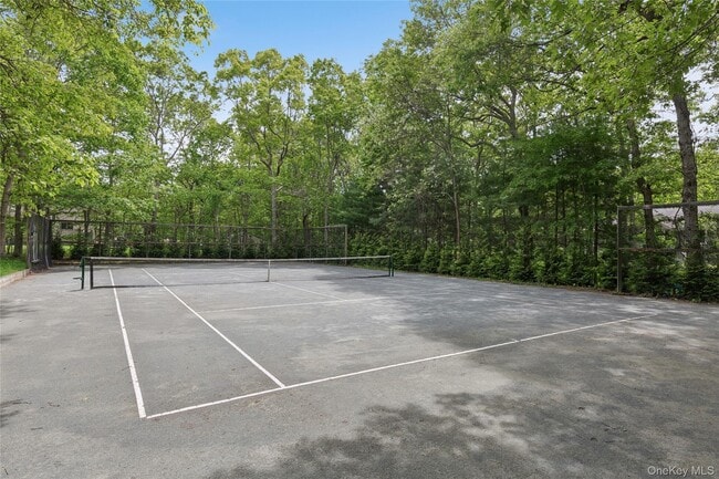 Building Photo - 18 Quail Run