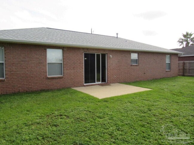 Building Photo - 133 Windward Ct
