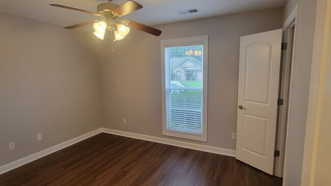 Building Photo - Cedarbrook Farms Subdivision