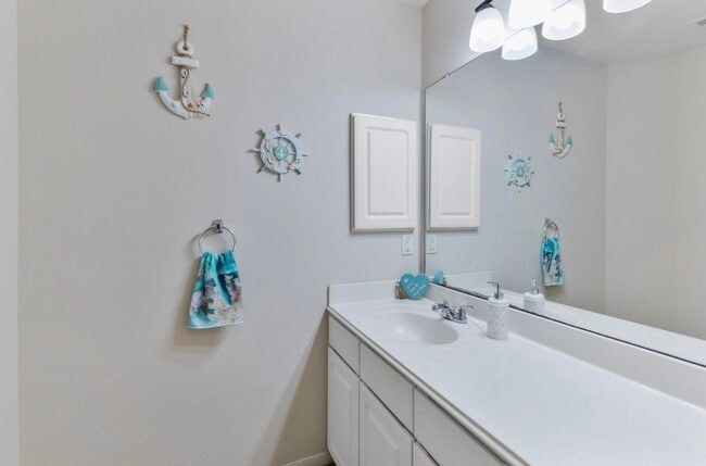 Building Photo - 17815 Egret Lake Way