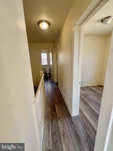 Building Photo - 210 Pear St