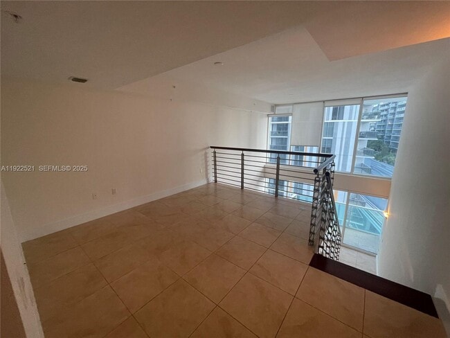 Building Photo - 41 SE 5th St