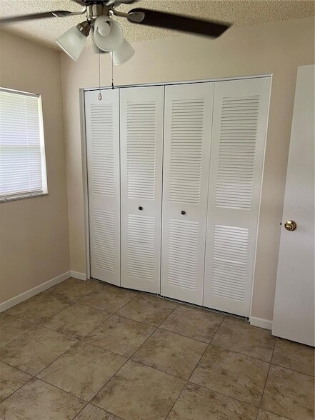 Building Photo - 1525 SE 25th St