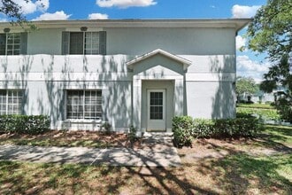 Building Photo - 7127 Waterside Dr