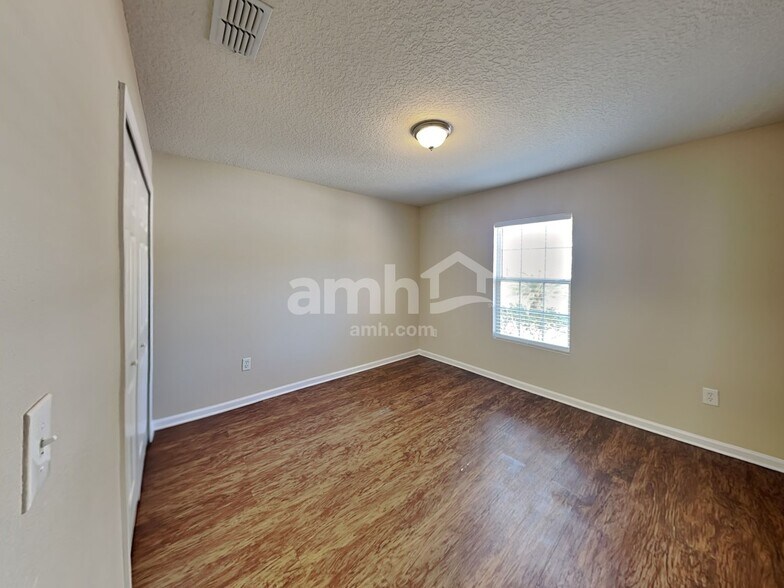 Building Photo - 160 Old Hickory Forest Rd