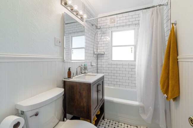 Building Photo - 1257 Brandywine Cir
