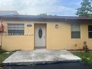 Primary Photo - 2881 NW 204th St
