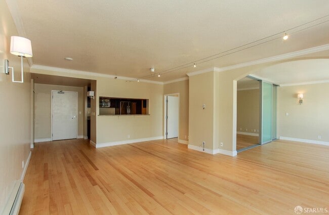 Building Photo - 300 3rd St