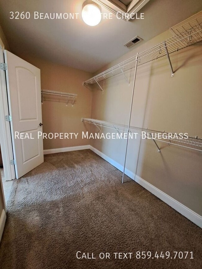 Building Photo - 3260 Beaumont Centre Cir
