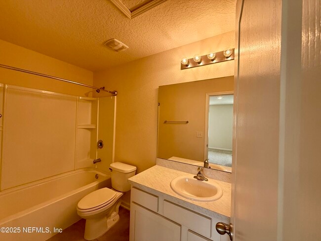 Building Photo - 7765 Legacy Trl