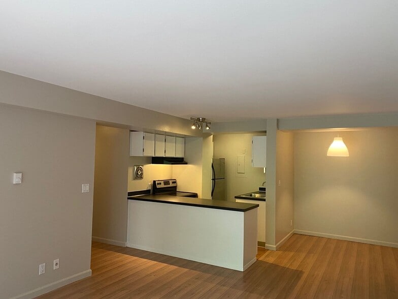 Interior Photo - 2020 Building