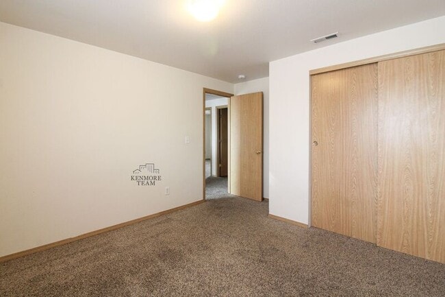 Building Photo - 4613 Moline Ln