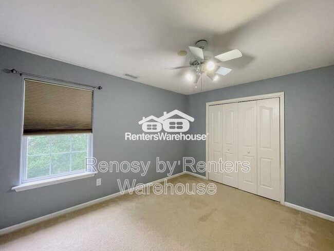 Building Photo - 171 Graystone Trce