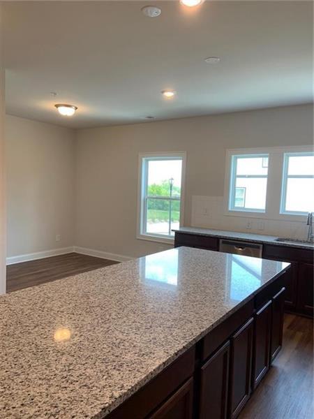 Building Photo - 908 Sweetwater Grove
