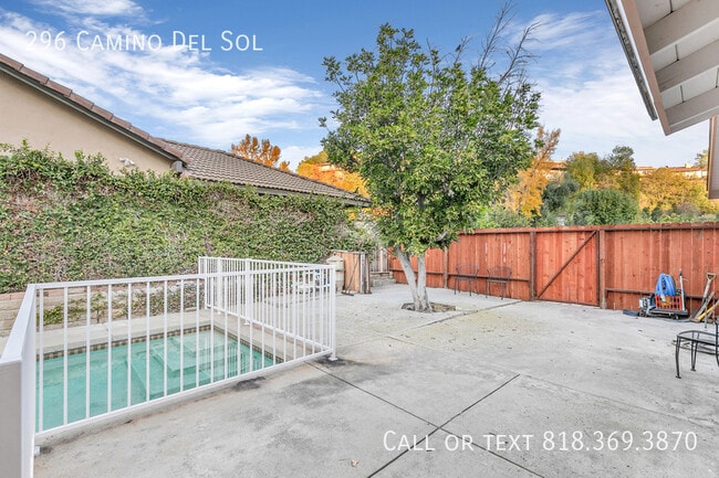 Building Photo - 296 Camino del Sol