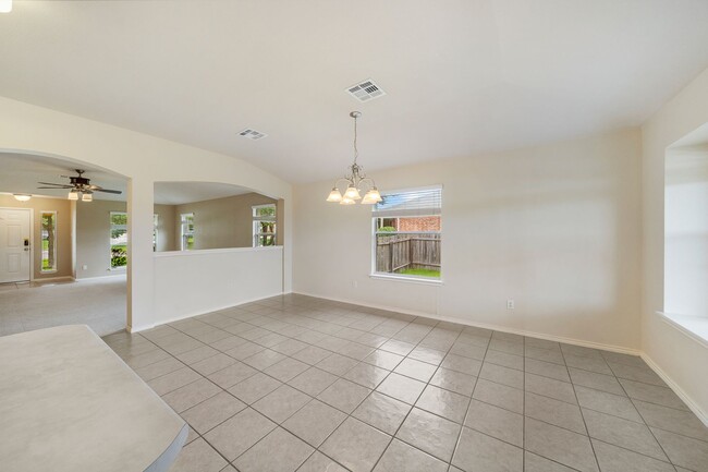 Building Photo - 4105 Pebble Ridge Cove