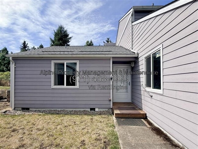 Building Photo - 6457 SW 192nd Ave