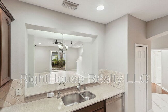 Building Photo - 1283 Travertine Terrace