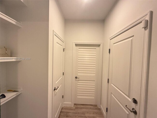 Building Photo - 10503 SW Orana Dr