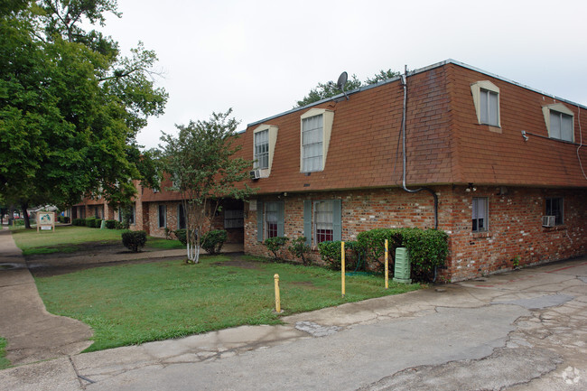 Building Photo - Homestead Apartments