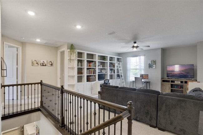Building Photo - 8414 Vivaro Isle Way