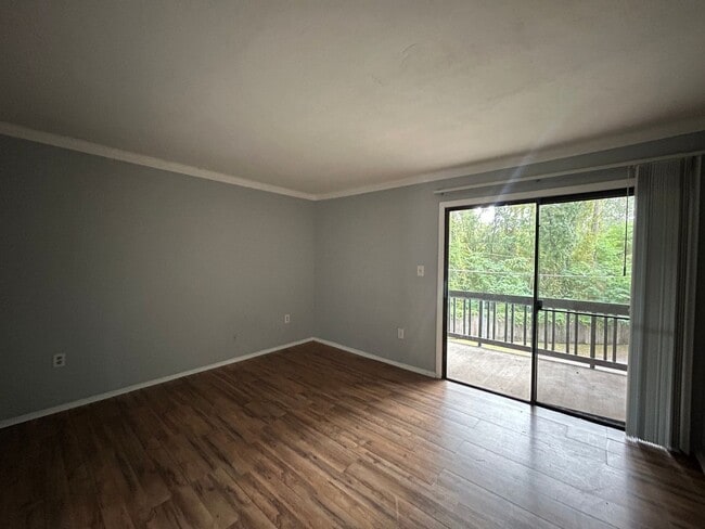 Building Photo - Super Cute 2 Bed/1 Bath in Quiet Community!