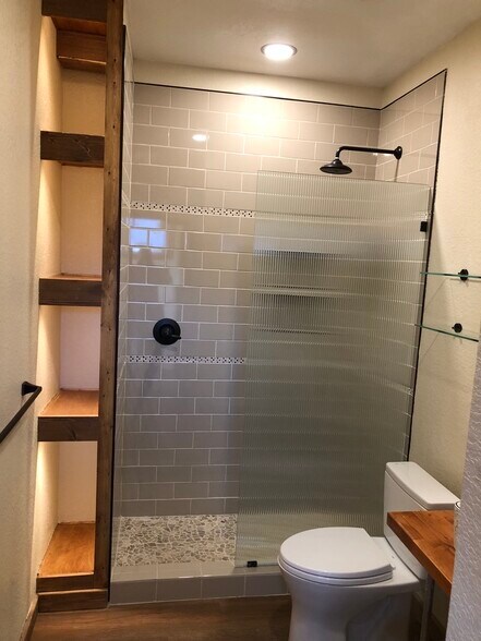 Custom Tile - 2343 Garrison St