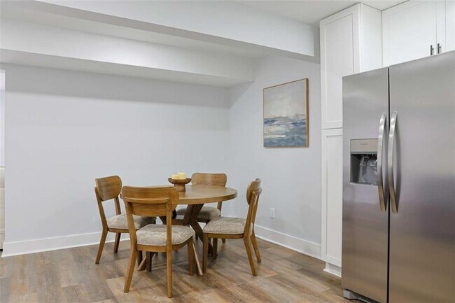 Building Photo - 2184 Skye Isles Pass SE