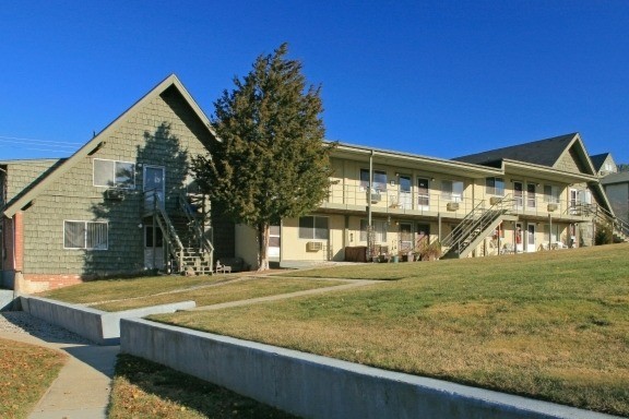 Apartments @ Remington Pond - Apartments at Remington Pond