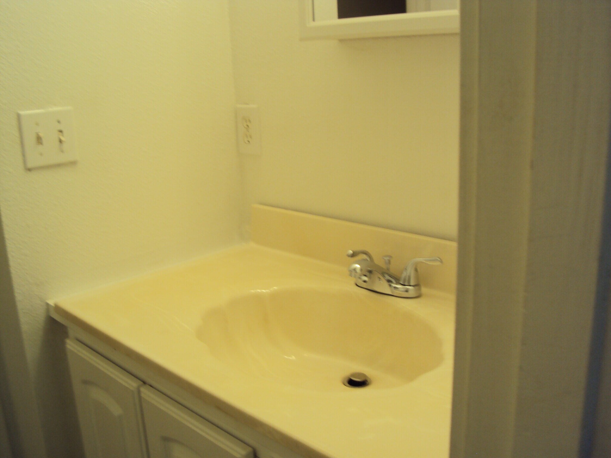 Building Photo - 23801 NE Treehill Dr