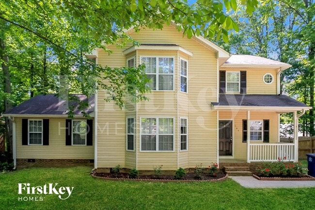 Building Photo - 944 Highland Glen Rd