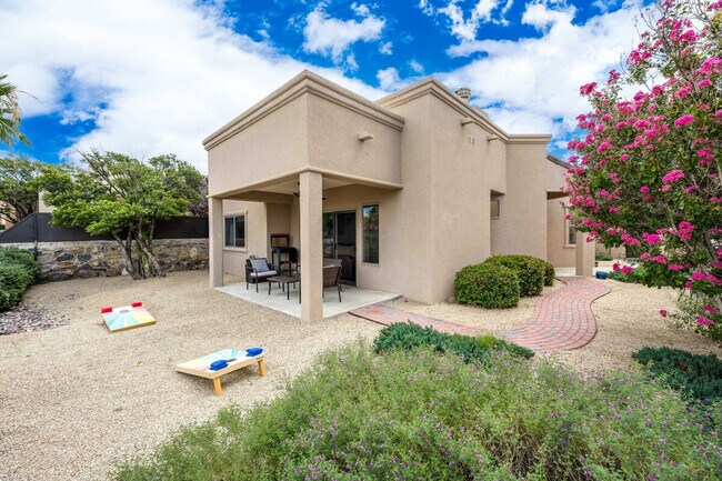 Building Photo - 2711 Sunrise Point Rd