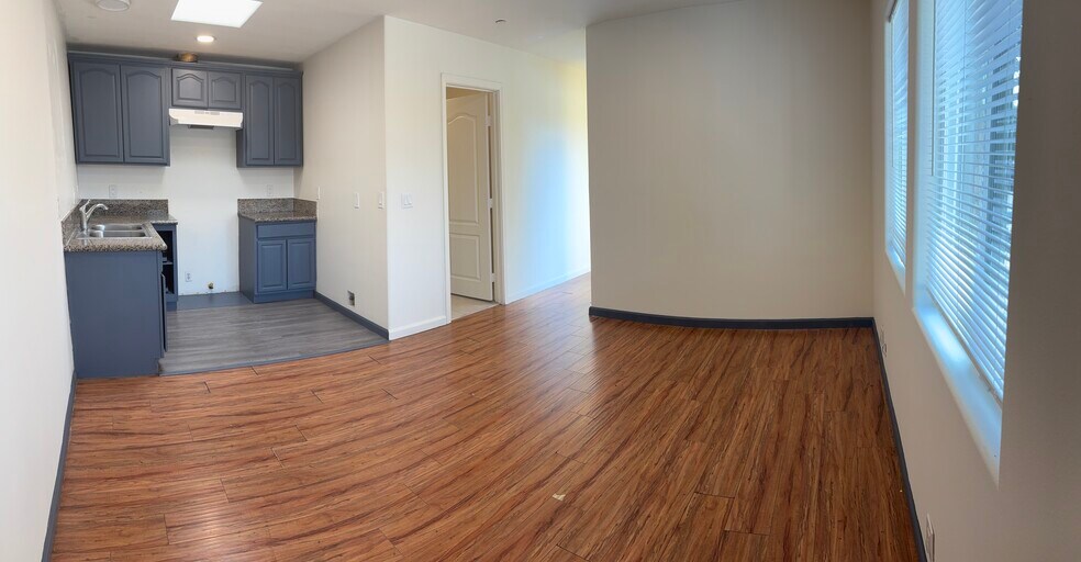Primary Photo - 801 Myrtle Ave