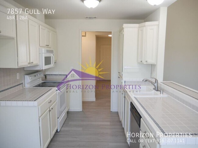 Building Photo - 7857 Gull Way