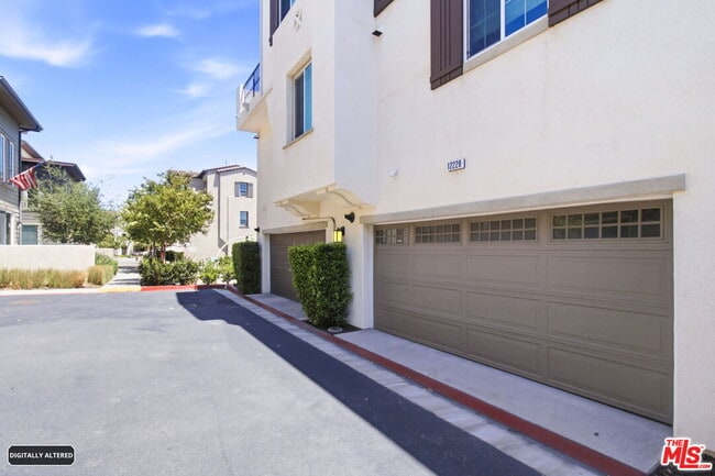 Building Photo - 12228 Veranda Dr