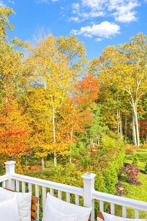 Building Photo - 261 Main St