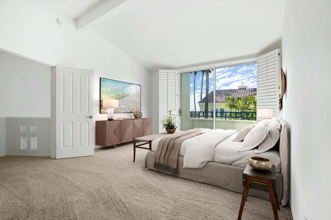 Building Photo - 6453 Zuma View Pl