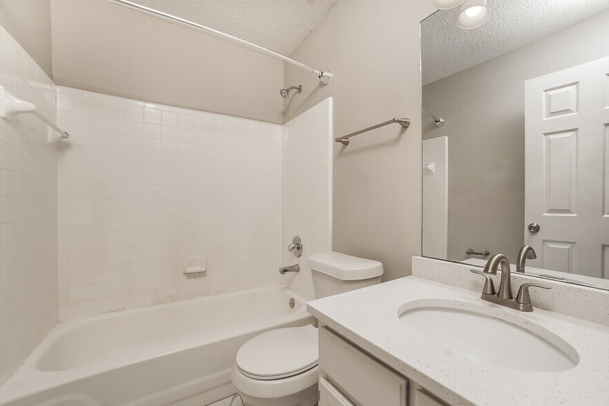 Building Photo - 7907 Tankard Dr