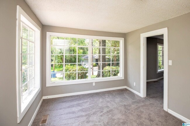 Building Photo - 410 Swann Dr