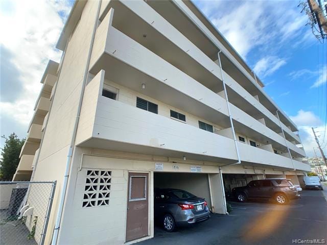 Building Photo - 716 Lukepane Ave