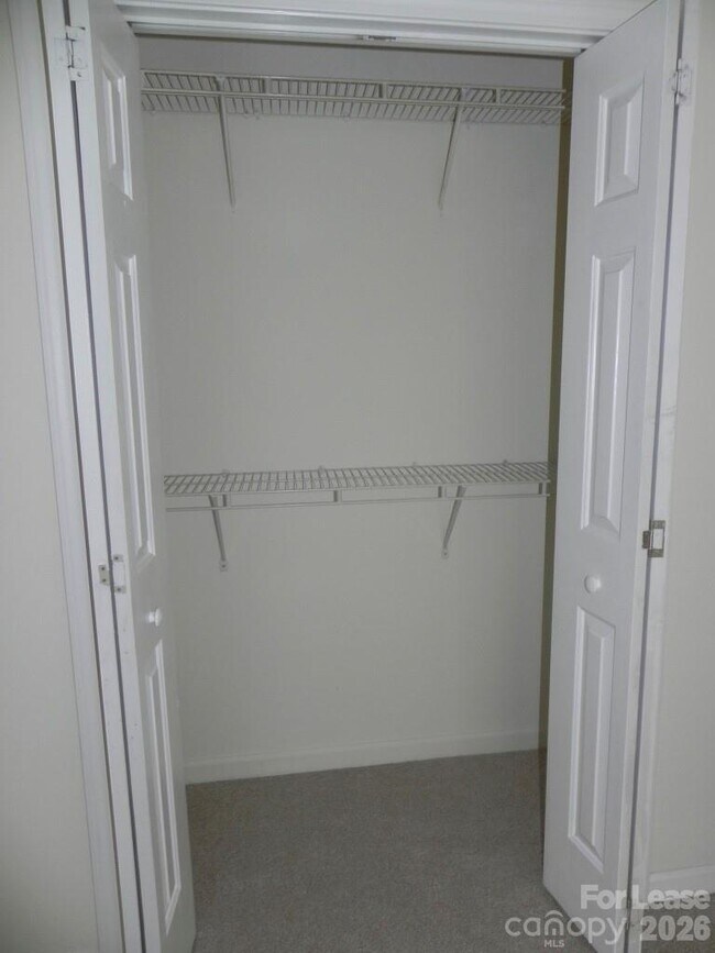 Building Photo - 13604 S Old Statesville Rd