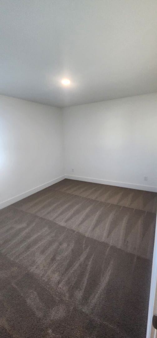 Building Photo - Newer home in Sparks!