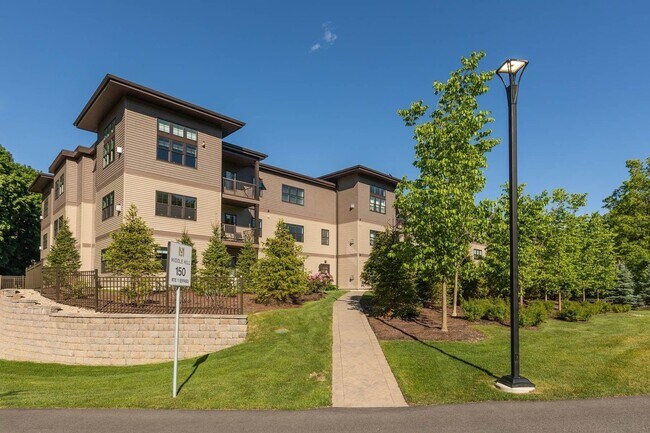Building Photo - 150 US-1 BYP