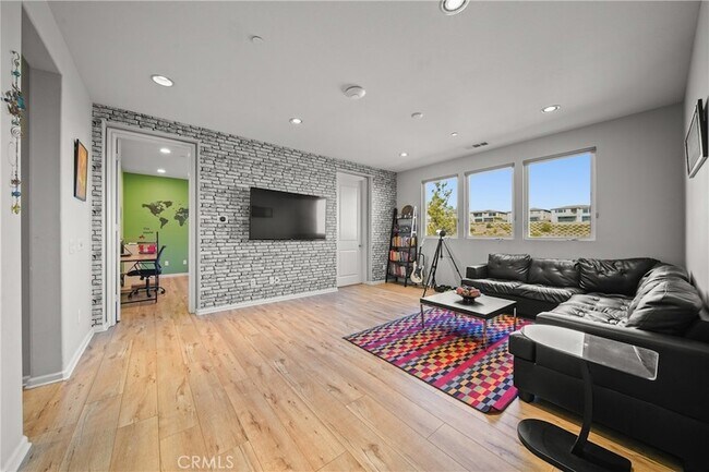 Building Photo - 11662 N Ricasoli Way